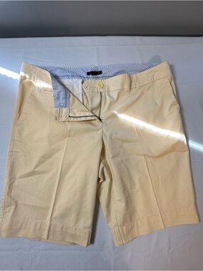 Tommy Hilfiger Pale Yellow Women's Bermuda Shorts